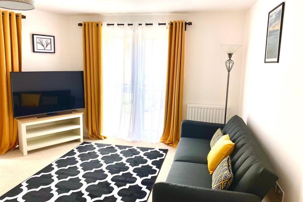 Smartrips Apartments - Lakeside/Thurrock 西瑟罗克 外观 照片