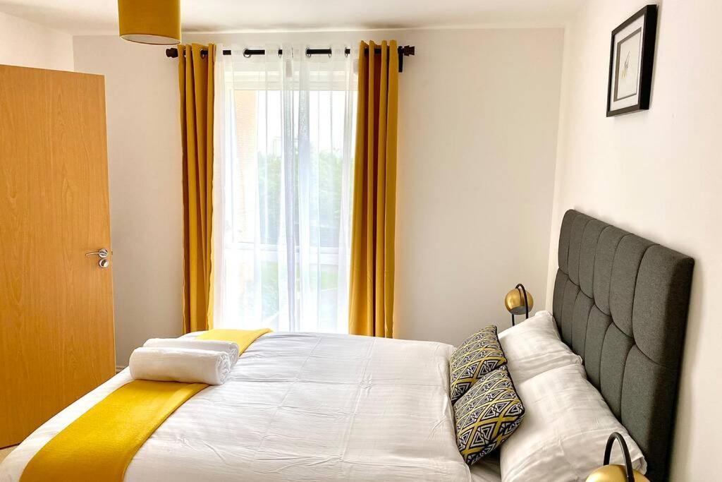 Smartrips Apartments - Lakeside/Thurrock 西瑟罗克 外观 照片